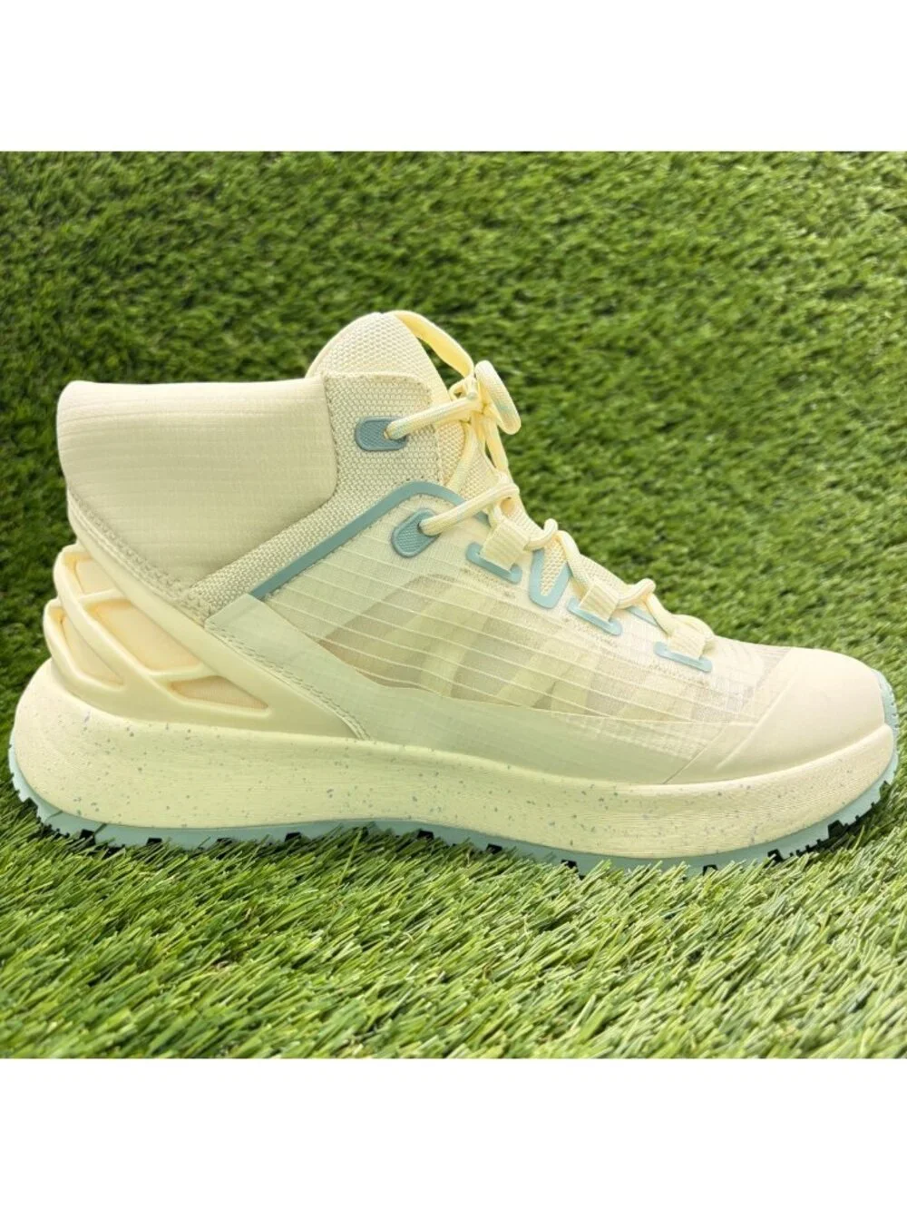 Kizik Wasatch Mid Mens Size 8.5EE Cream Blue Outdoor Hands Free Hiking Boots